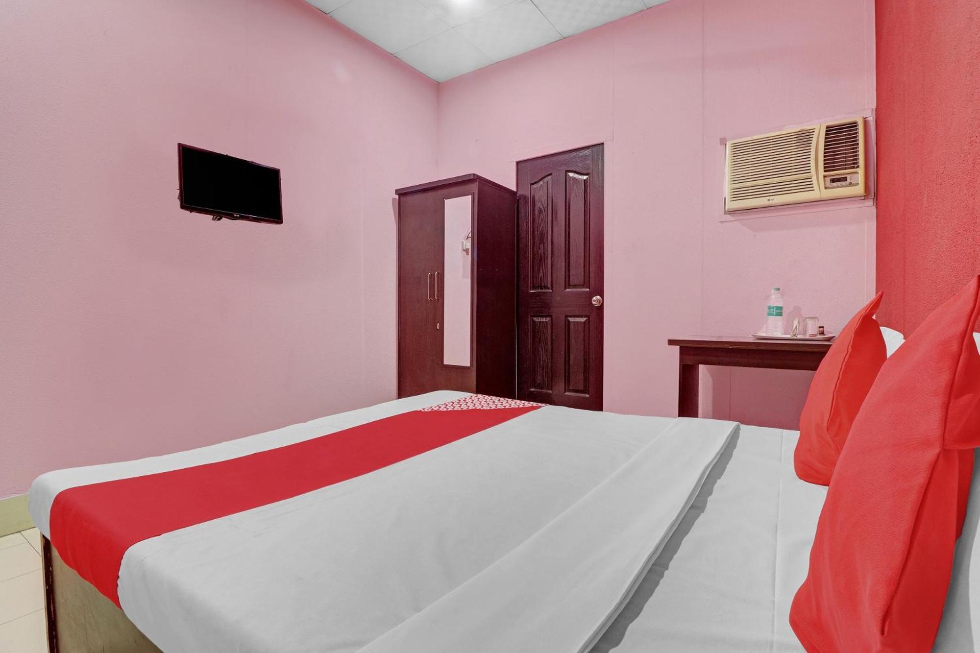 Muradnagar Hotel O Drizzling Land מראה חיצוני תמונה