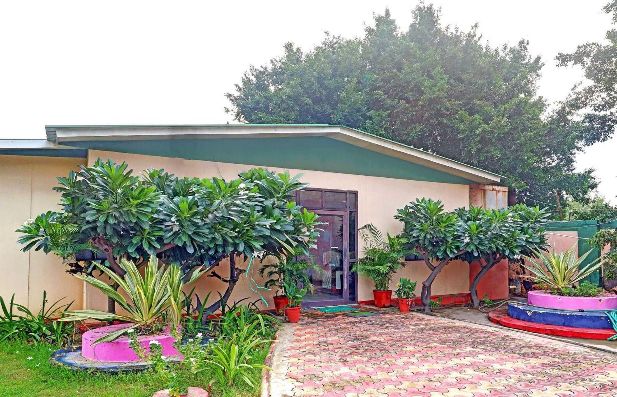 Muradnagar Hotel O Drizzling Land מראה חיצוני תמונה