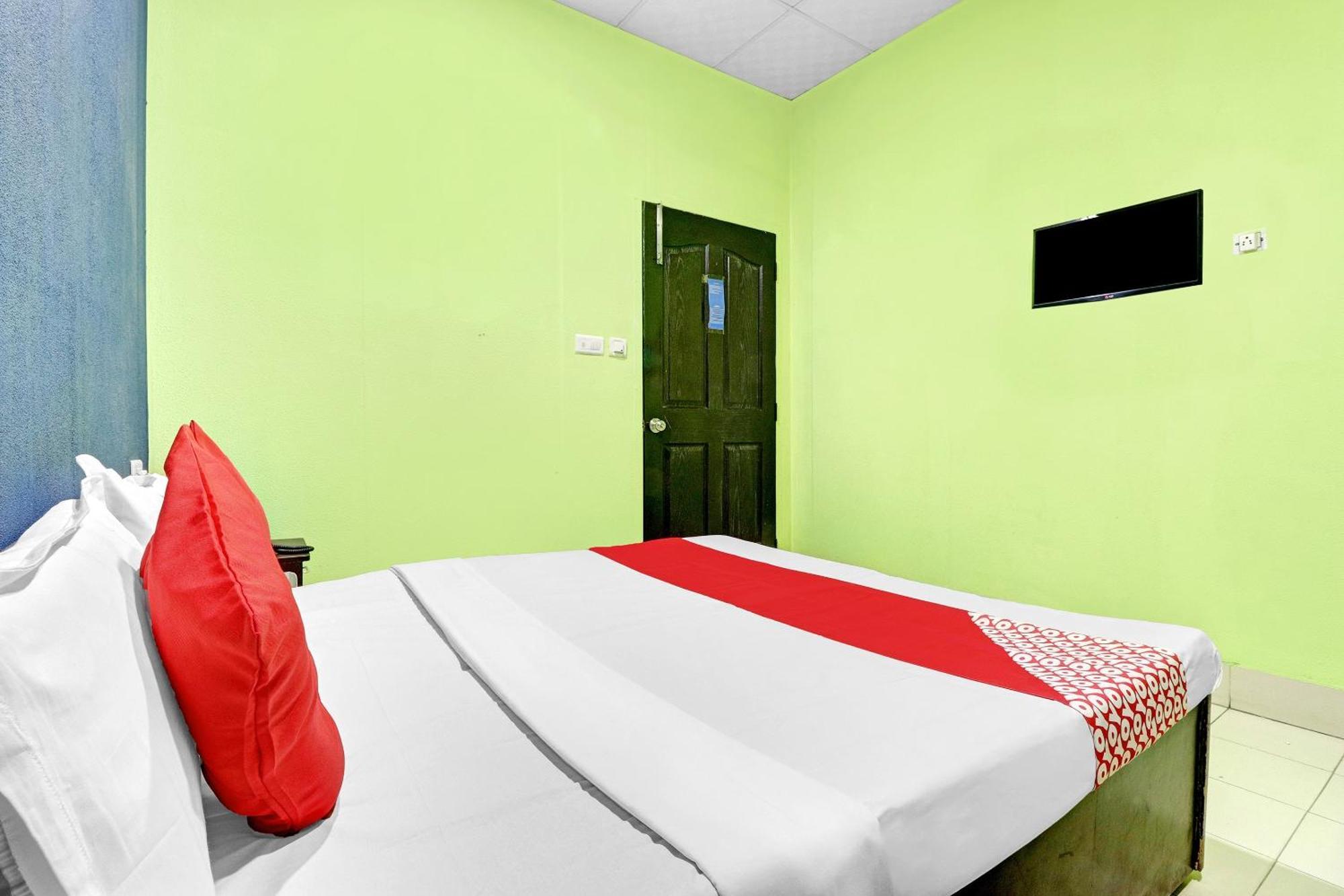 Muradnagar Hotel O Drizzling Land מראה חיצוני תמונה