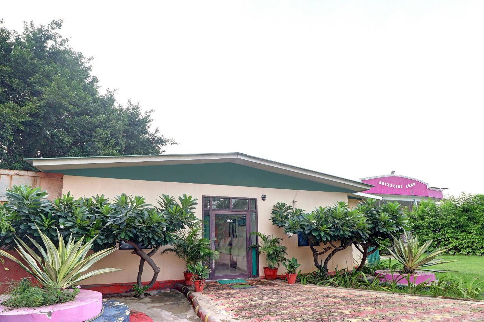 Muradnagar Hotel O Drizzling Land מראה חיצוני תמונה